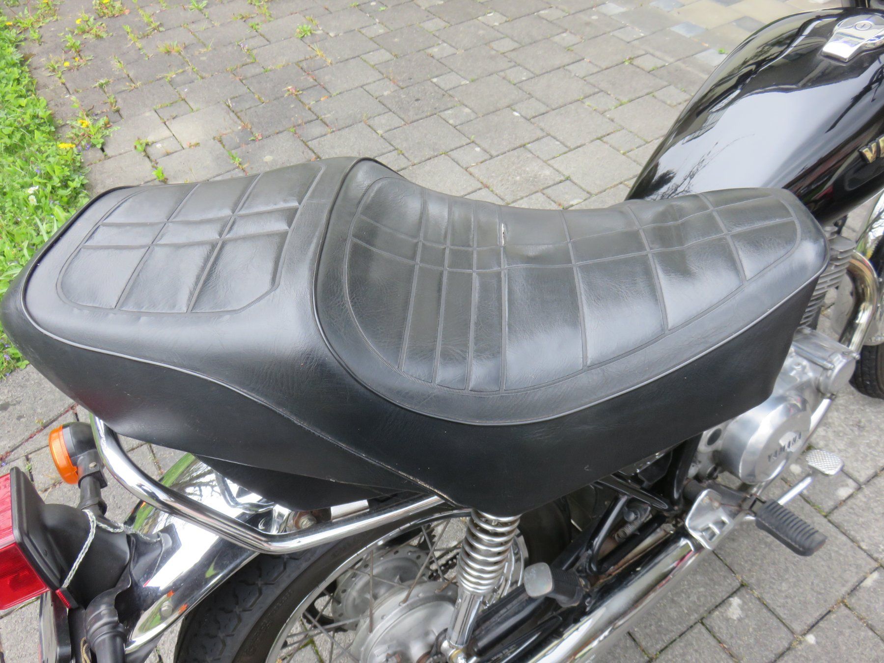 Selle & Accessori: Sattel Sitzbank zu Yamaha SR 250 – Difettoso da Steffisburg venduto da Hutsin 1