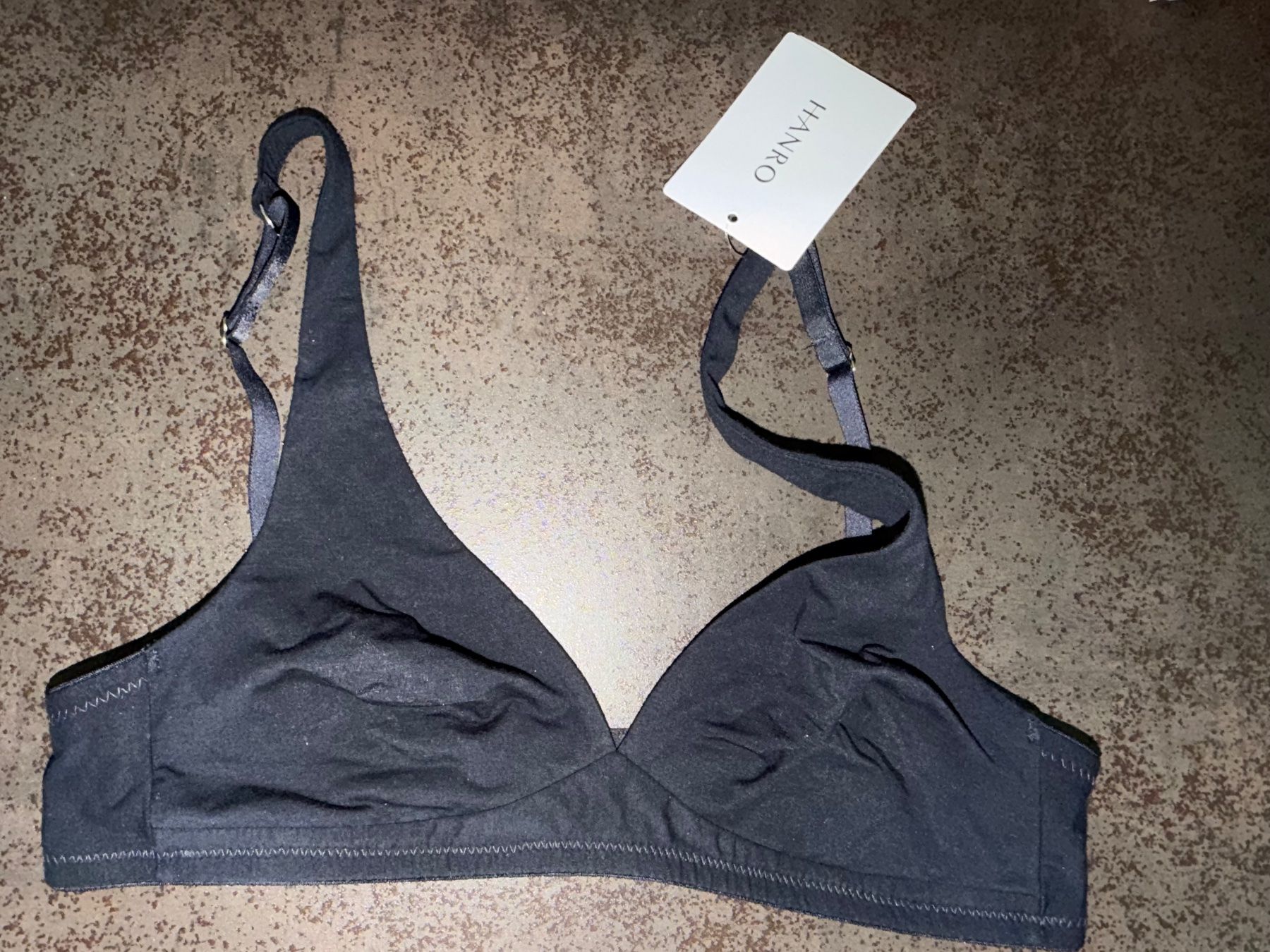 Hanro Autres dessous: BH HANRO 75a neu – Neuf (Voir description) à Dornach par samuti