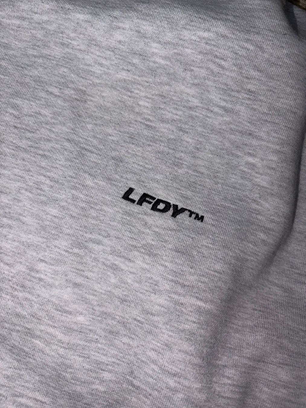 Live Fast Die Young Maglioni & Felpe: LFDY Hoodies 2 Stück – Usato da Visperterminen venduto da lgresell 6