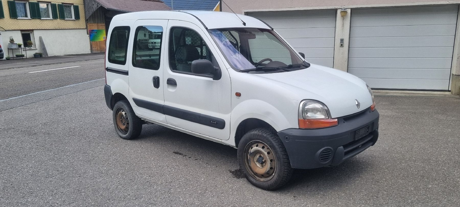Renault Autos: Renault Kangoo 1.9 4x4 – Défectueux à Oberriet SG par Px_ 1
