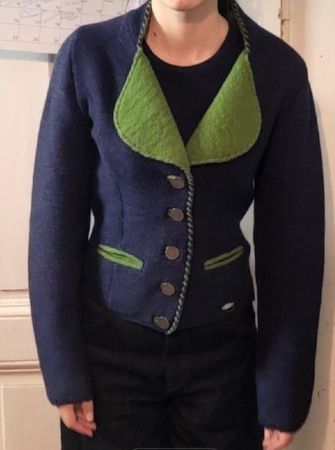 Veste originale en laine "dirndle', taille S