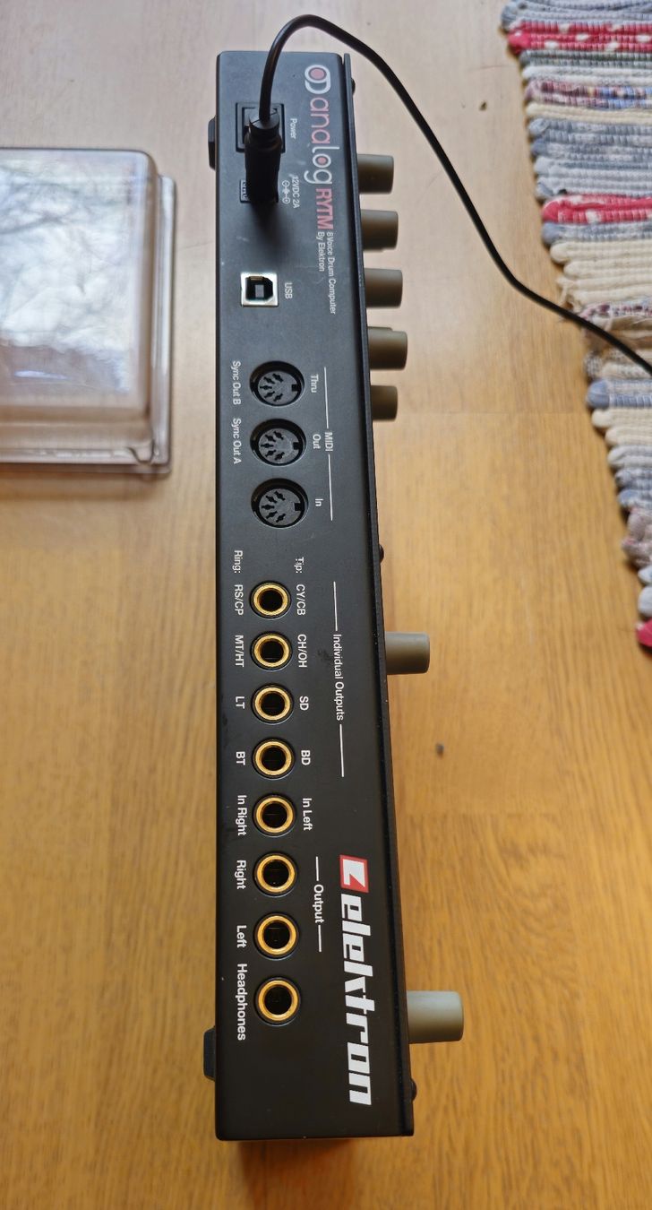 Elektron Strumenti musicali: elektron analog rytm – Usato da Bern venduto da flo_2s8t 2