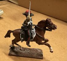 Berittener Zinnsoldat