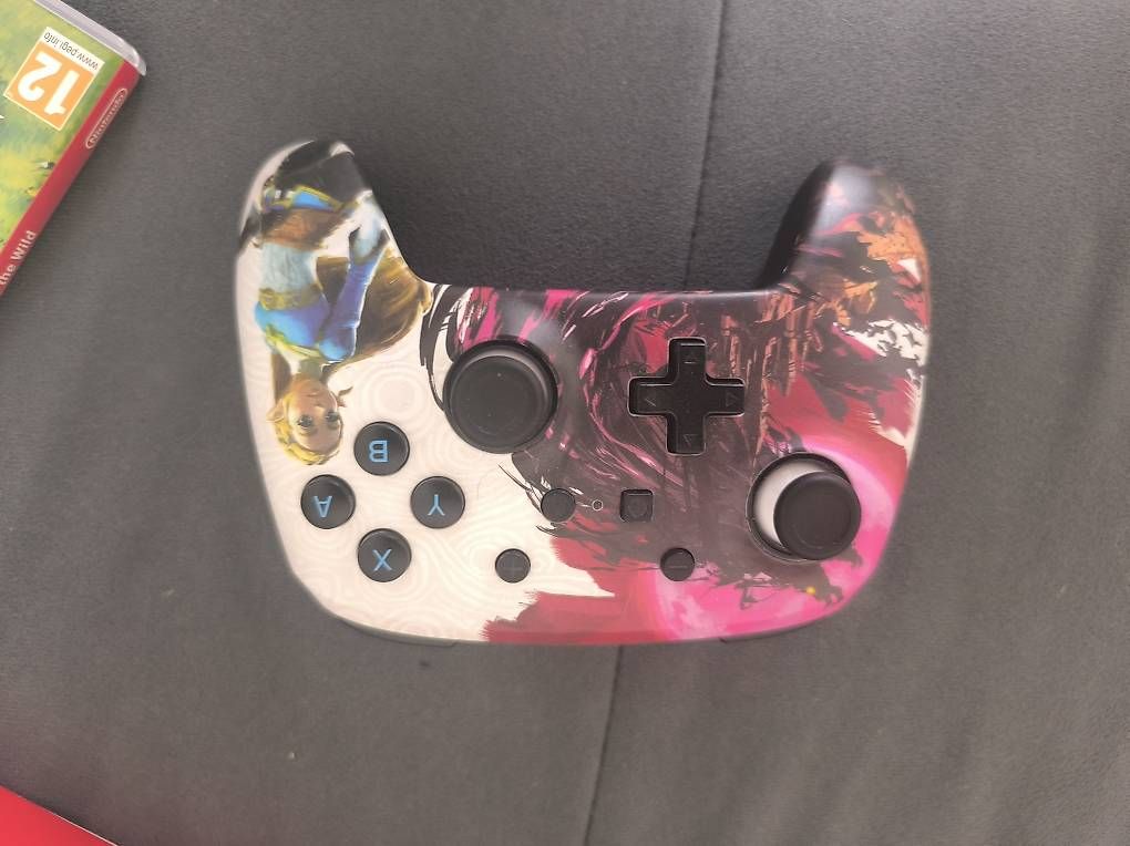 Consoles: Nintendo Switch + Controller + 5 Spiele – D'occasion à Schaffhausen par Beastware 2