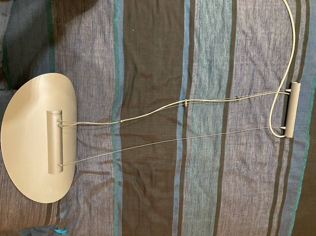 Lampade: Lampe de bureau suspendue – Usato da Grandvaux venduto da Crochet 1