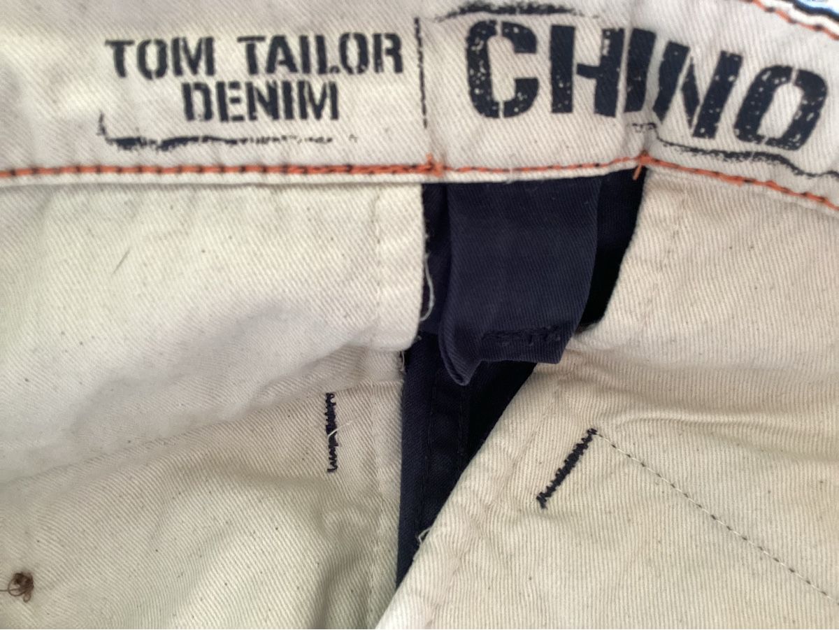 Tom Tailor Hosen: Tom Tailor Denim, Herrenchino, Gr. 31 Inch. – Gebraucht aus Salenstein von Esprit57 4