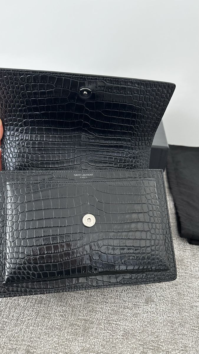 Saint Laurent Borse: YSL SUNSET MEDIUM IN CROCODILE-EMBOSSED LEDER – Nuovo (secondo la descrizione) da Birsfelden venduto da ant_ys8y 6