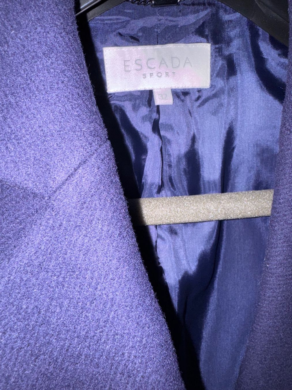 Escada Manteaux: Manteau Escada – Neuf (Voir description) à Echichens par unideks 3