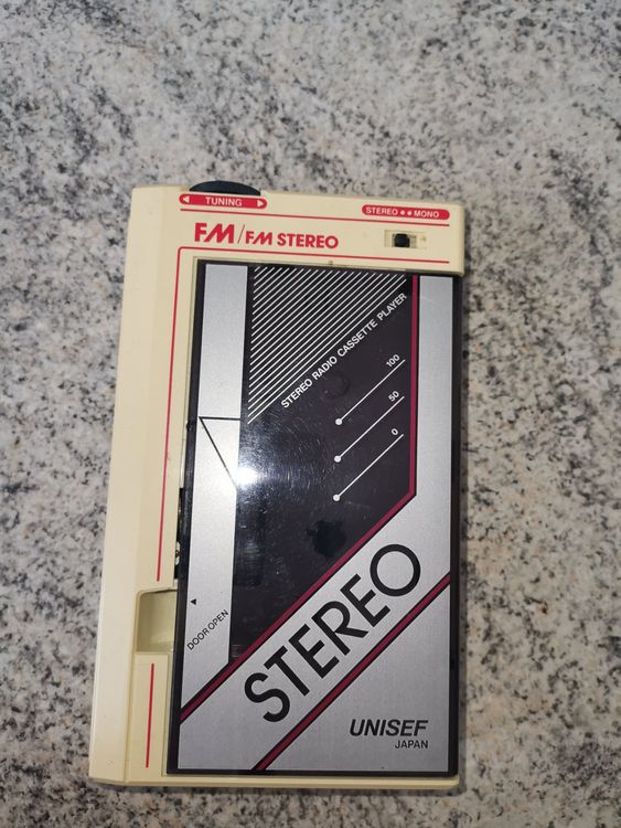 WALKMAN UNISEF-STEREO Z-20F RADIO CASSETTE PLAYER JAPAN (Gebraucht) in ...