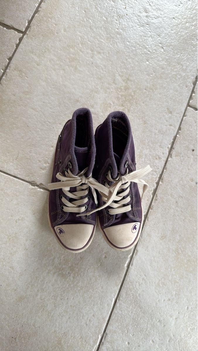 Tom Tailor Scarpe per ragazze: Baskets fourrées marque Tom Tailor taille 30 – Usato da Blonay venduto da Simba1094