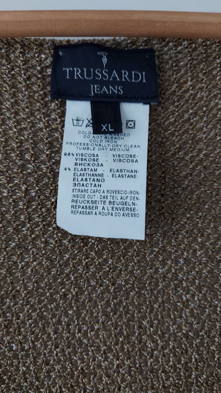 Maglioni & Felpe: TRUSSARDI JEANS Feinstrick Pullover mit V-Ausschnitt, Gr.M-L – Usato da Pfäffikon ZH venduto da siae 3