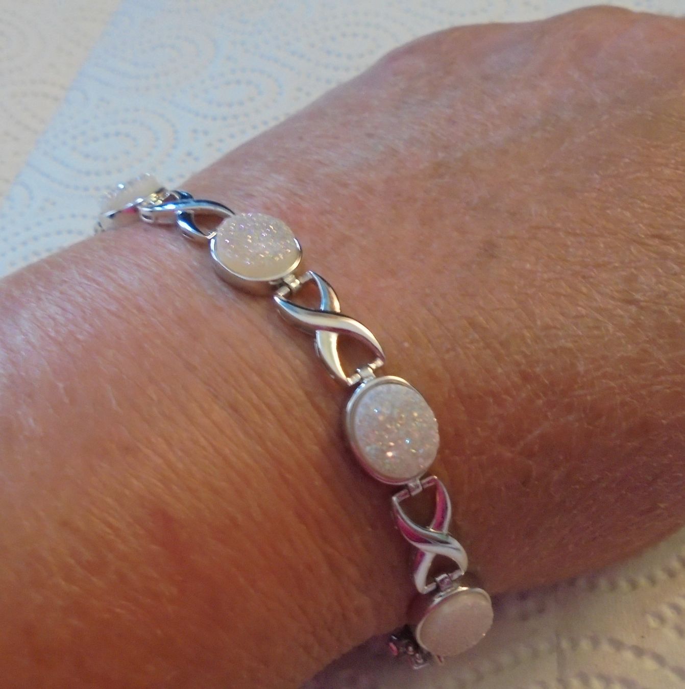 Armbänder & -reifen: Echtschmuck: Perlenschimmer-Glitzer-Quarz-Silberarmband – Neu (gemäss Beschreibung) aus Zuchwil von maumauchi 2