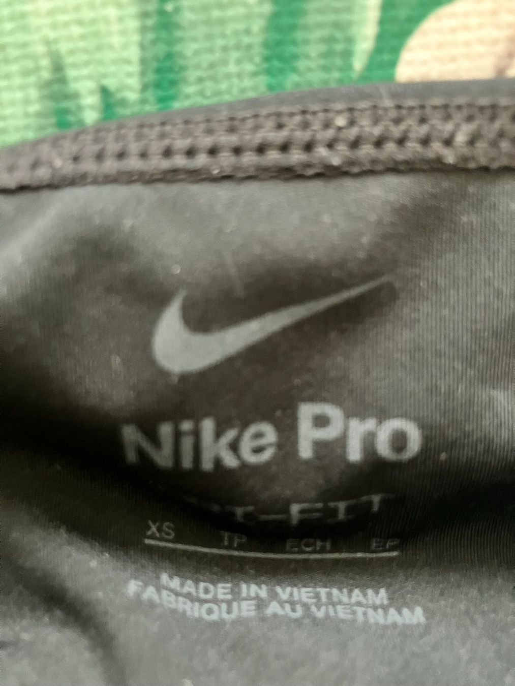 Nike Calze & Collant: Short cycliste Nike Pro – Usato da Corminboeuf venduto da Syl03 2