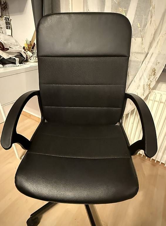 Stühle: Bürostuhl – Gebraucht aus Auenstein von Aline_Carole5 1