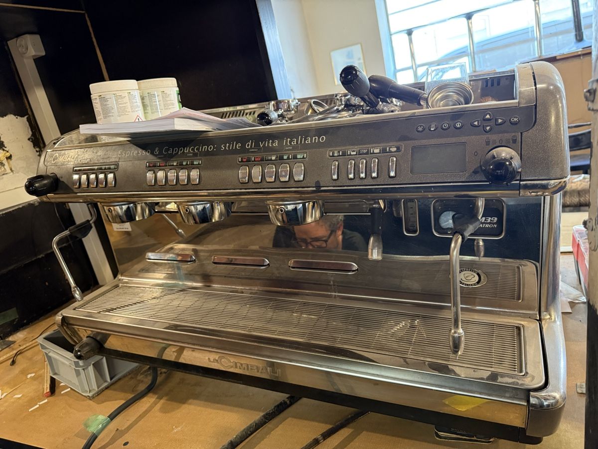 Cimbali Macchine per caffè & Macchine per espresso: La cimbali Kaffe machine M39 Dosatron – Usato da Zürich venduto da rob_l9n6
