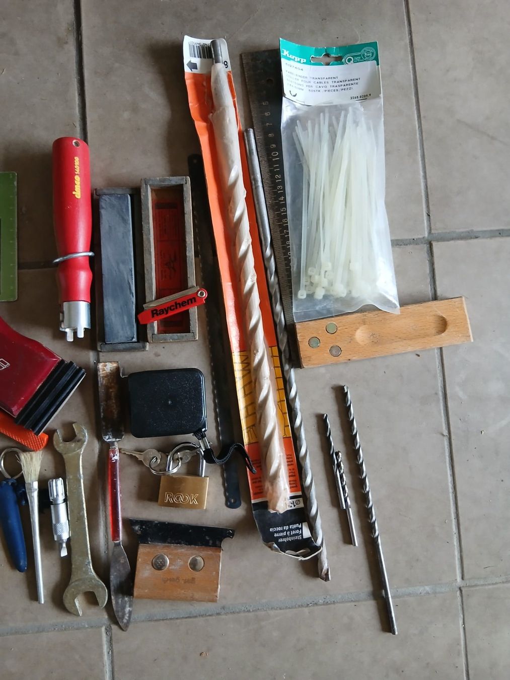 Tous les outils: Werkzeug – D'occasion à Sirnach par Rkressig 2