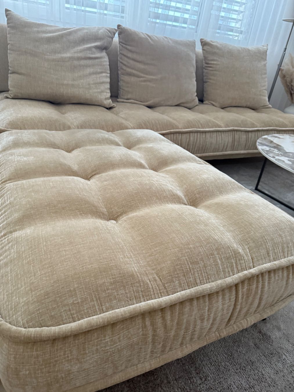 Kare Divani: Kare Befame Sofa in Beige – Usato da Embrach venduto da Gsab 1