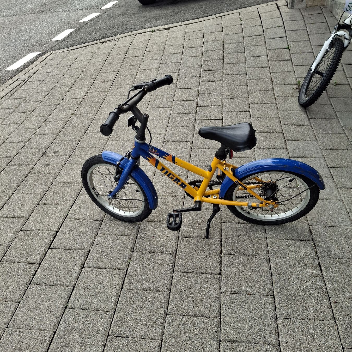 Vélos: 16 zoll Kindervelo  – D'occasion à Homberg b. Thun par ittunk 1