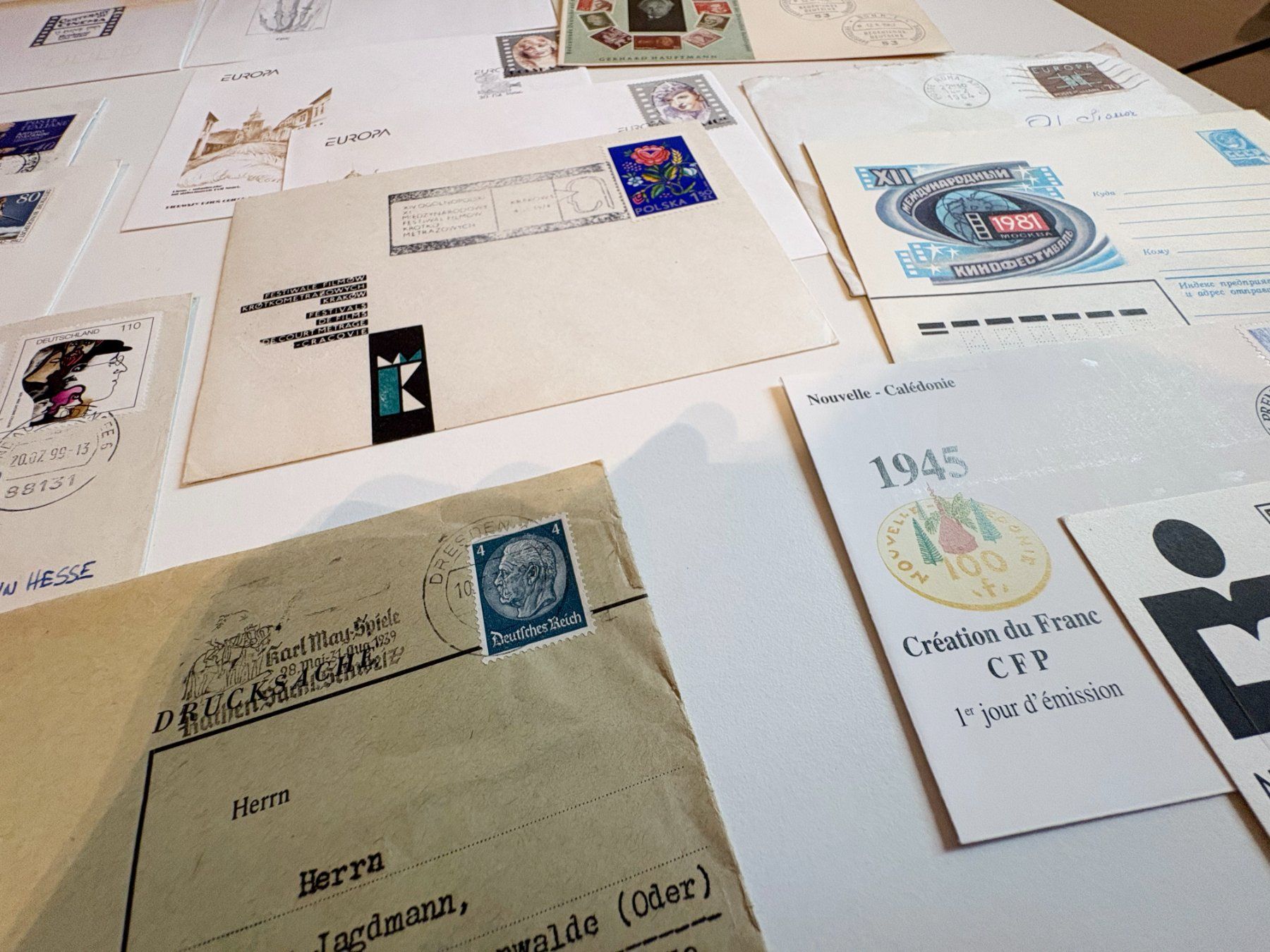 Tutti i francobolli: MIX Briefmarke Lot – Usato da Riva san vitale venduto da abd_p86k 1