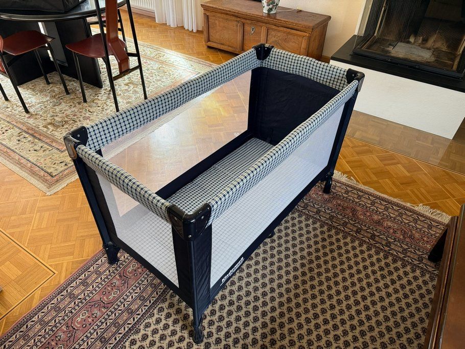 Betten: Lit parapluie bébé incl. matelas – Gebraucht aus Plan-les-Ouates von chrismatthey80