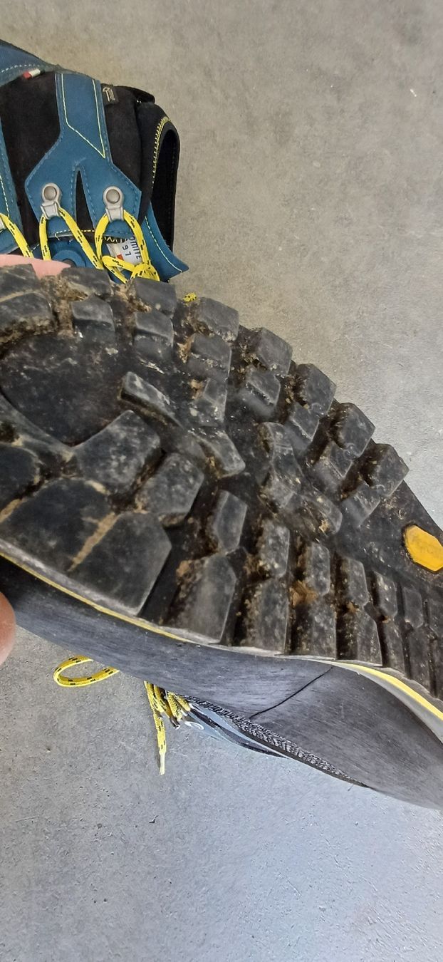 Dolomite Scarpe da uomo: Bergschuh Dolomite Gr.44.5 – Usato da Haldi b.Schattdorf venduto da h78 5