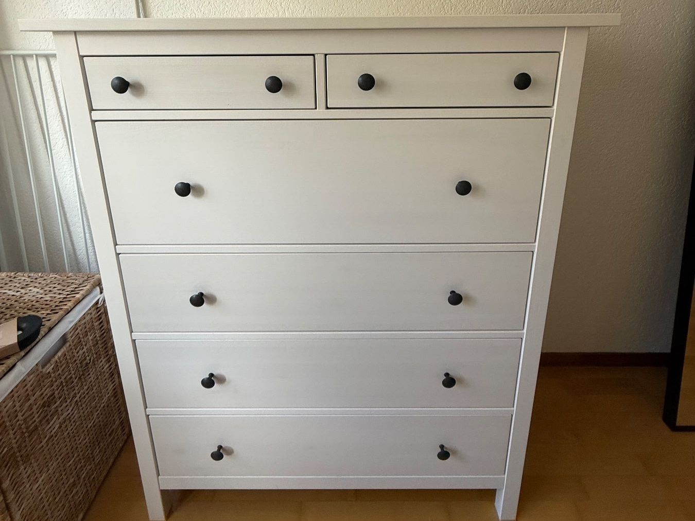 Ikea Commodes: IKEA Hemnes Kommode weiss mit Schubladen – D'occasion à Bern par val_r8yc