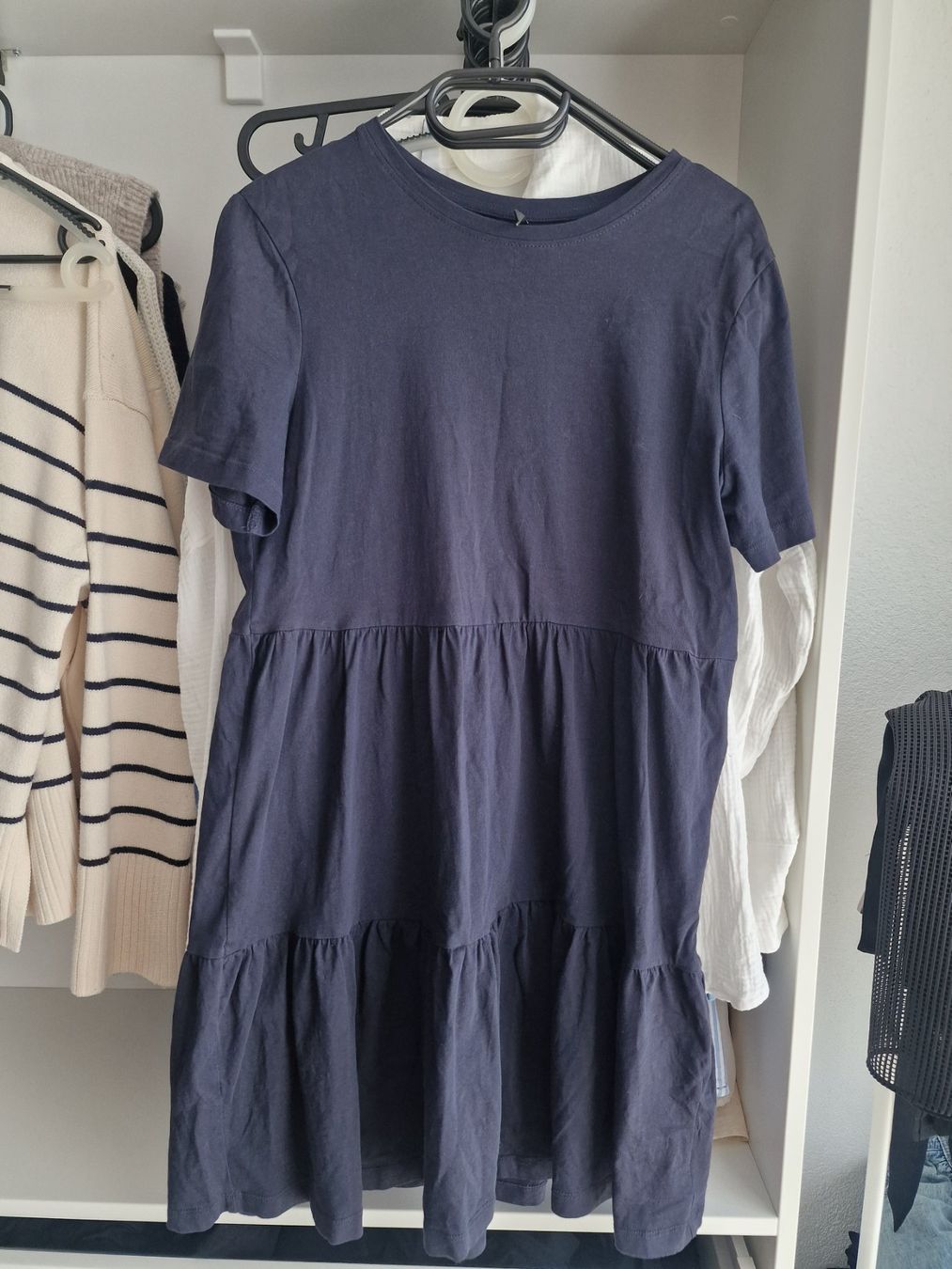 Only Kleider: Only Kleid – Gebraucht aus Altishausen von ter_58nj
