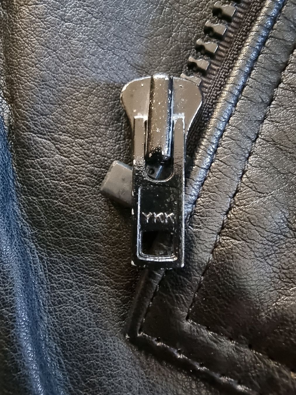Jacken: Motorradjacke / Töffjacke Leder Gr. 48 – Gebraucht aus Nidau von Wertas2 5