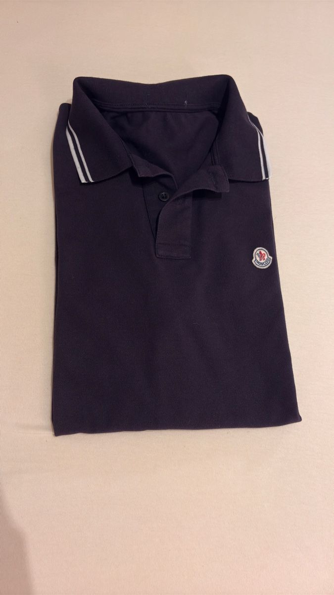 Moncler Magliette Polo: Moncler Poloshirt – Usato da Wiesendangen venduto da liv_m2dc 2