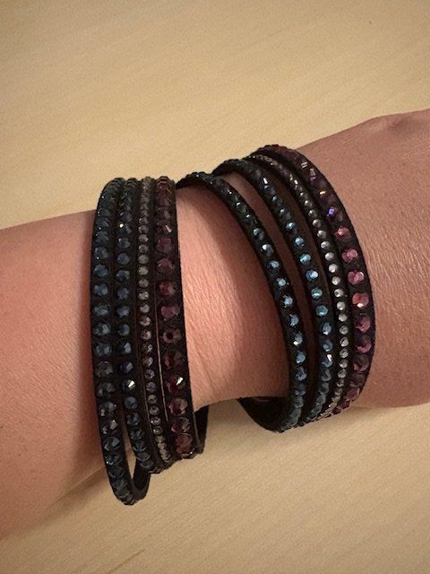Swarovski Bracciali & Braccialetti: Un bracelet Swarovski – Usato da Monts-de-Corsier venduto da mon_rp2m 1