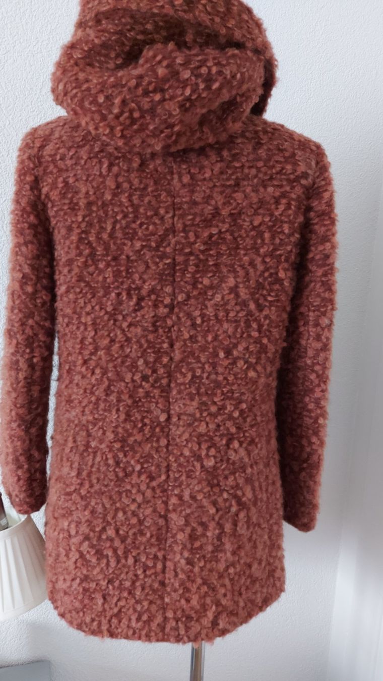 Manteaux: Wintermantel von Amber & June – D'occasion à langenthal par rundholz7 2