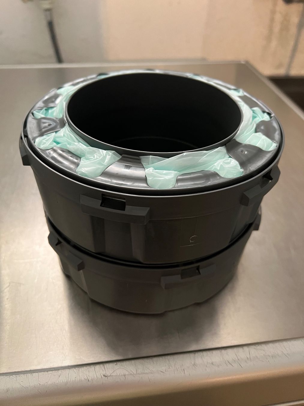 Tommee Tippee Abfalleimer: Windeleimmer tommee tippee inkl 2 kassetten – Gebraucht aus Thalwil von lom_858j 1