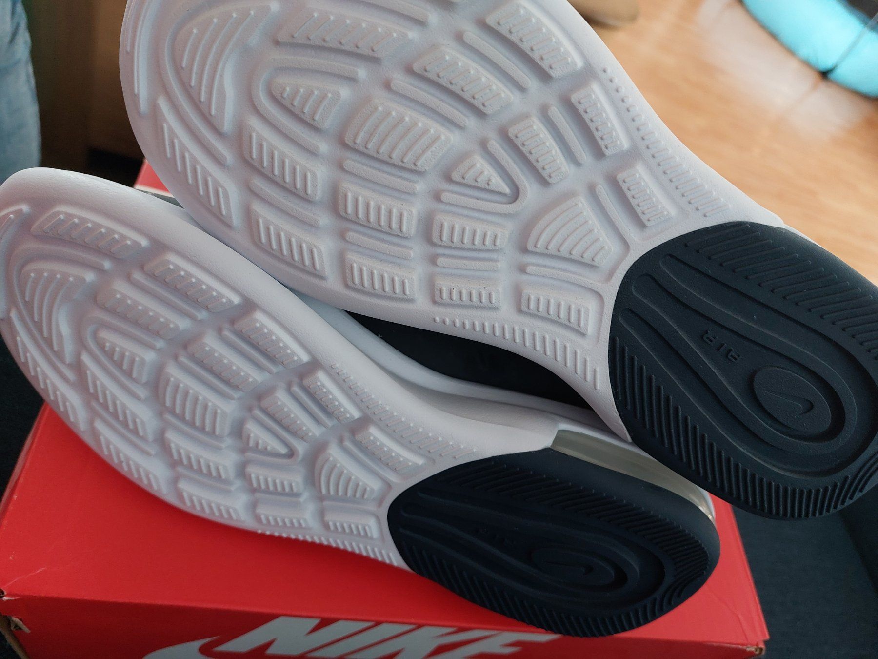 Nike Damenschuhe: Nike Air Max Gr 38 – Neu und originalverpackt aus Schötz von Alesig71 3
