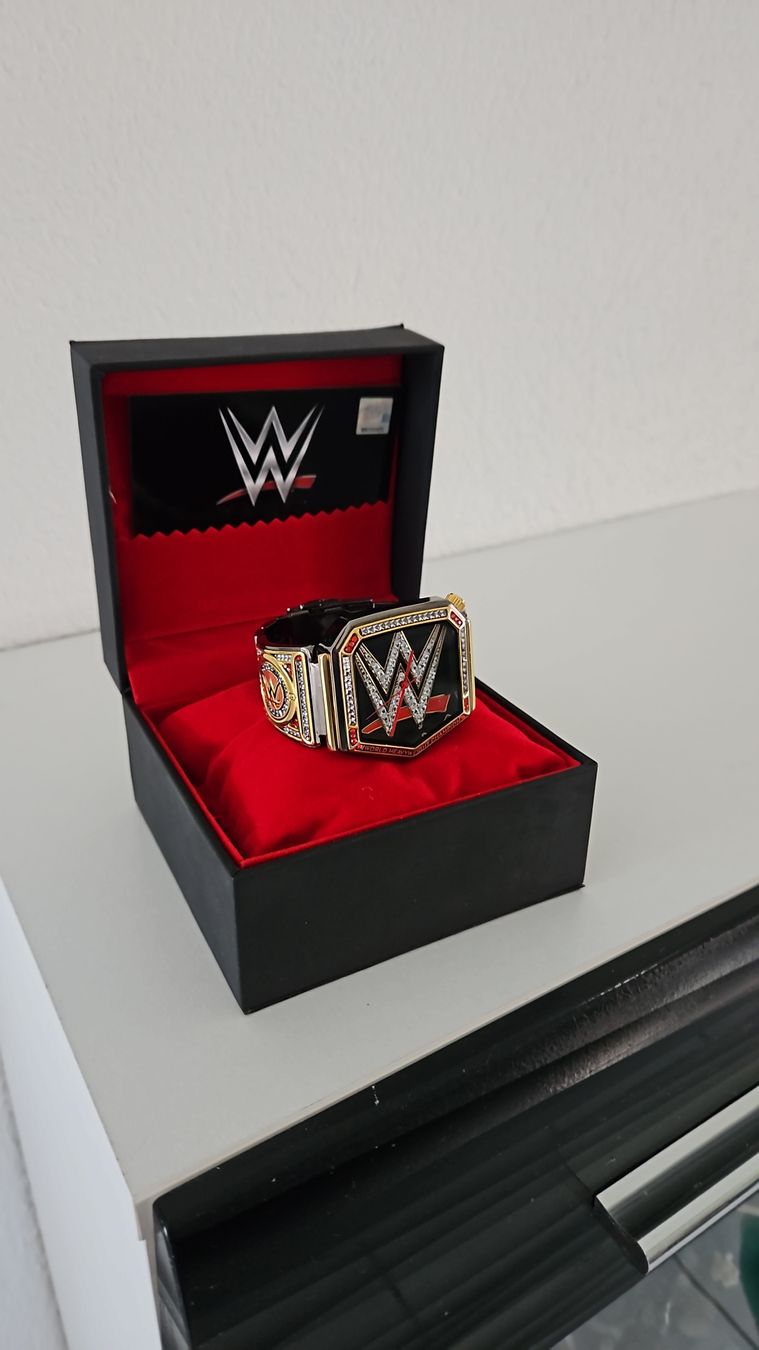 Uhren: WWE World Heavyweight Champion Uhr – Gebraucht aus Jonen von SCAR_8916 1