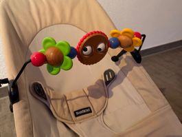 Babywippe von BabyBjörn mit Spielbogen in Top Zustand!