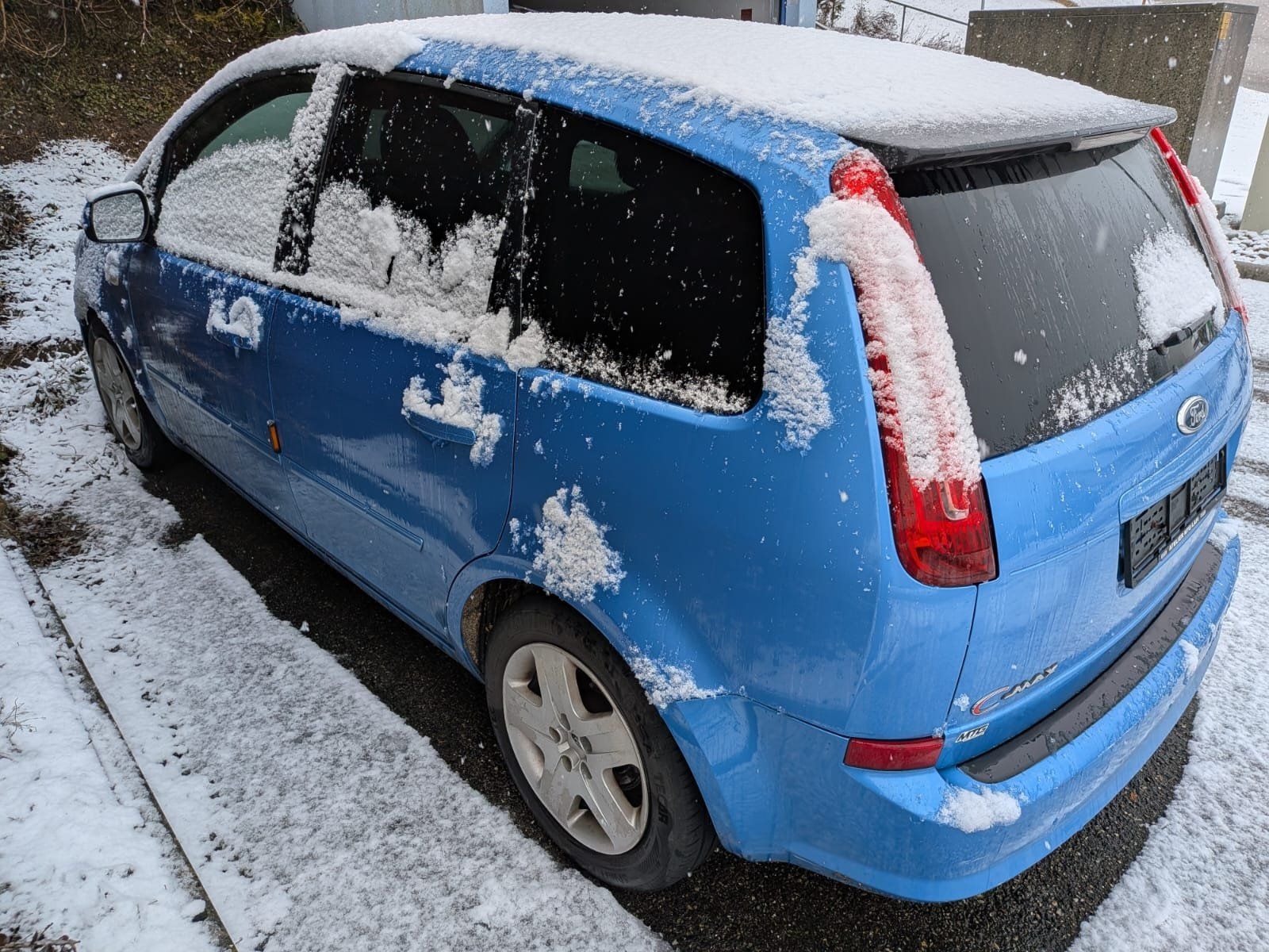 Ford Autos: Ford C-Max bleu   1.8 16V Carving 2010 – Gebraucht aus St-Imier von goodber 1