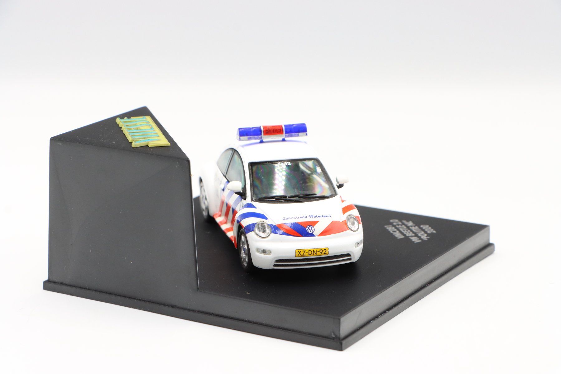 Volkswagen Modellini d'auto: VW Beetle 2.0 Polizei NL 2000 1:43 Vitesse – Nuovo (secondo la descrizione) da Bühl b.Aarberg venduto da modelldiecast 7