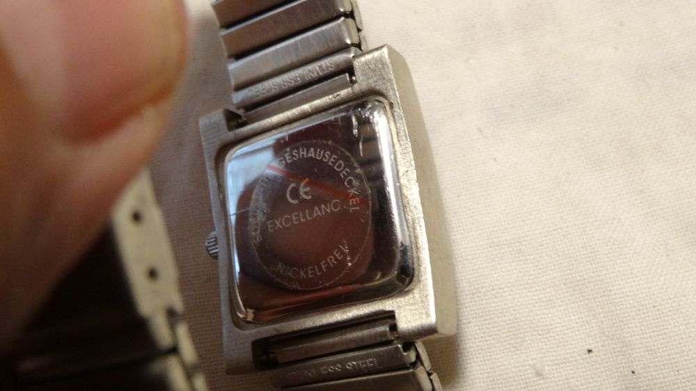 Montres: EXCLLANCE HERENUHR.QUARTZ.LAUFT- – D'occasion à zürich par ahmad01 6