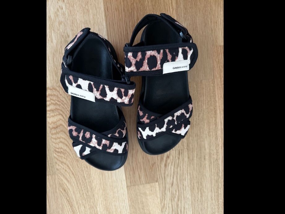 Ganni Scarpe da donna: Ganni Sandalen - Leopard - Gr. 37 – Usato da Schliern b.Köniz venduto da Nikk0tin