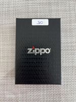 Sammlerstück: Schwarzes Zippo Feuerzeug - Neuwertig!