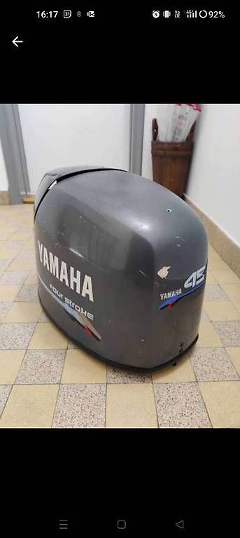 Yamaha Motori: Capot moteur hors-bord 45CV & 50CV – Usato da Neuchâtel venduto da Stwatch 2