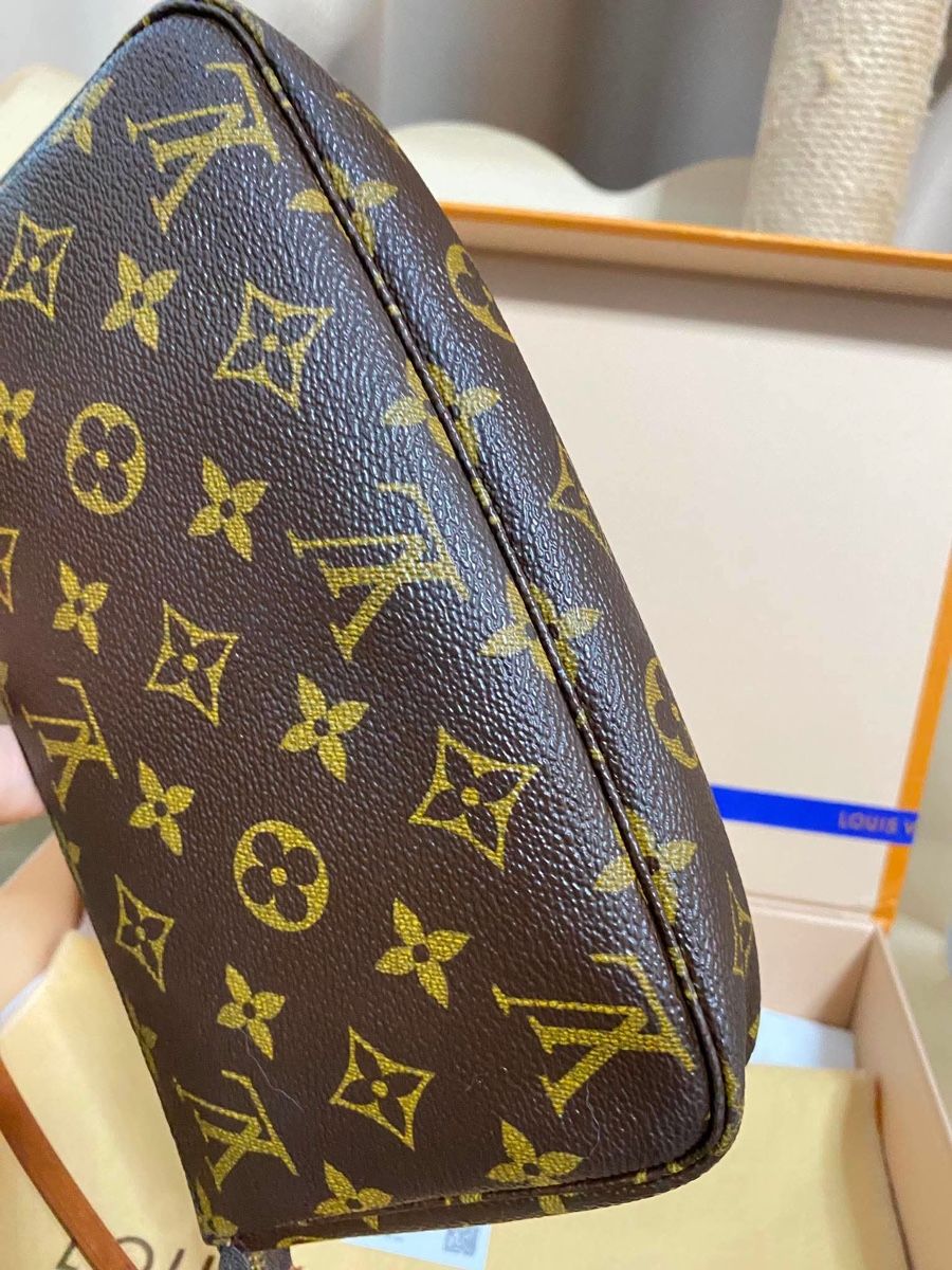 Louis Vuitton Taschen für Damen: Louis Vuitton Pochette Monogram Y 1999 – Gebraucht aus Widnau von Pukpan_99 5