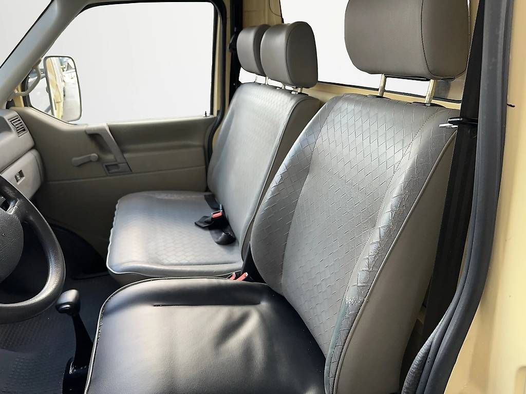 VW Automobili: VW T4 2.5 Brücke mit Plane – Usato da Alpnach-Dorf venduto da Hess-Automobile 8