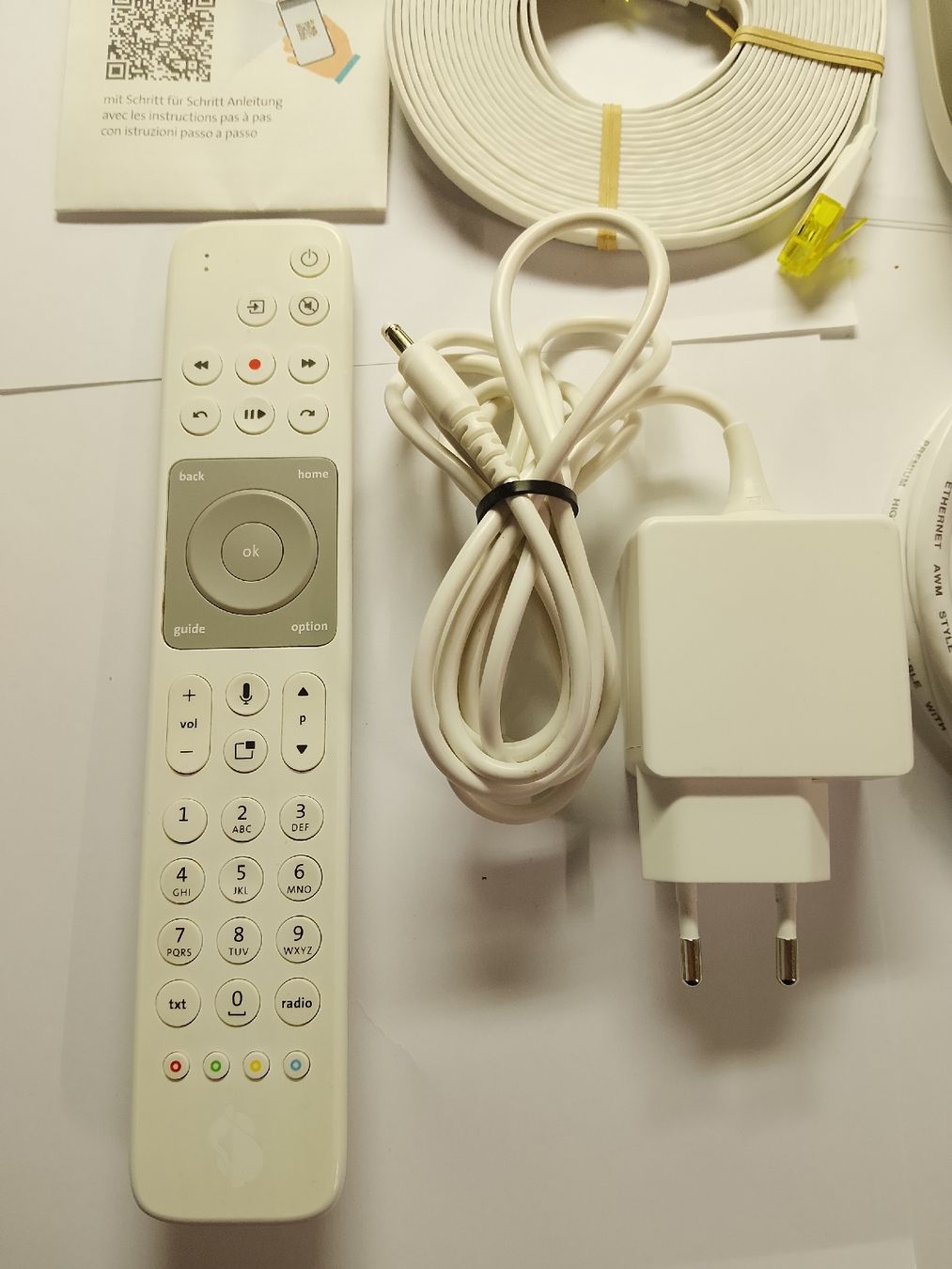Swisscom Sistemi audio & multimediali: Neue Swisscom TV Box 5 alles dabei – Nuovo (secondo la descrizione) da Biel/Bienne venduto da Vintage-timearts 1