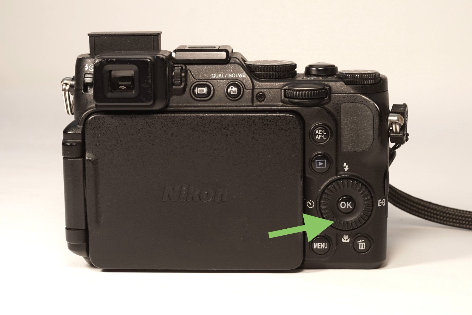 Nikon Fotocamera: Nikon Coolpix P7800, Bitte erst lesen – Usato da Frauenfeld venduto da Camel16 3
