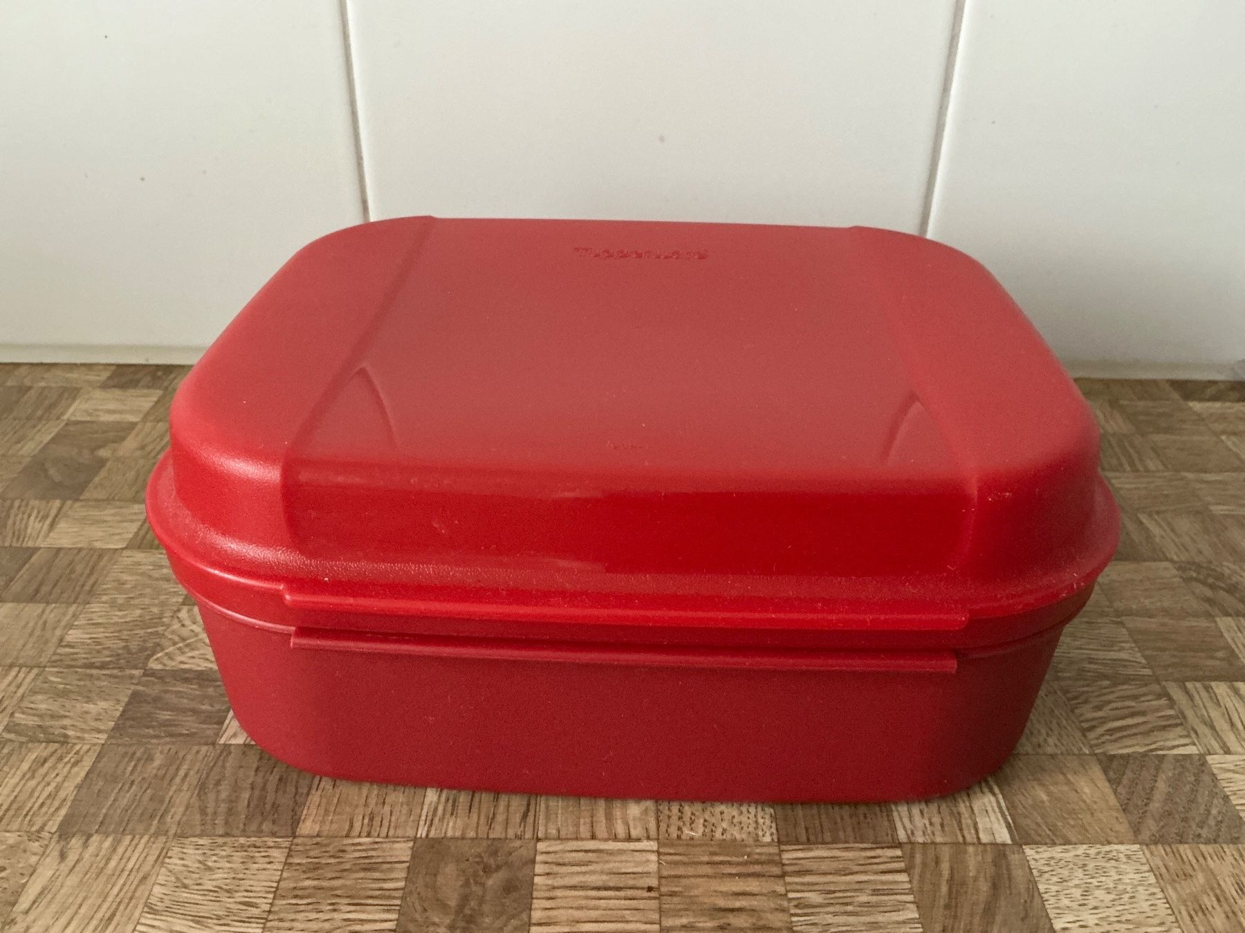 Tupperware Contenitori & Simili: Tupperware Guetzlidose – Usato da Birmensdorf ZH venduto da Hilhan 2
