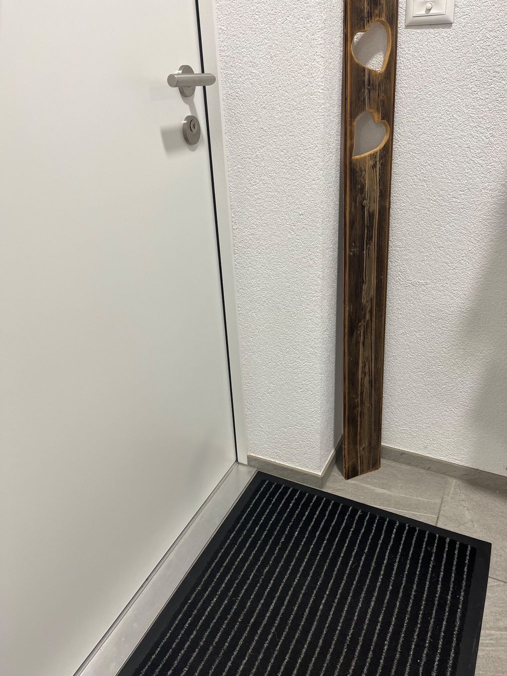 Tutte le decorazioni: Dekoration Hochzeit/Eingang (Holztäfer) – Usato da Andhausen venduto da Resch89 2