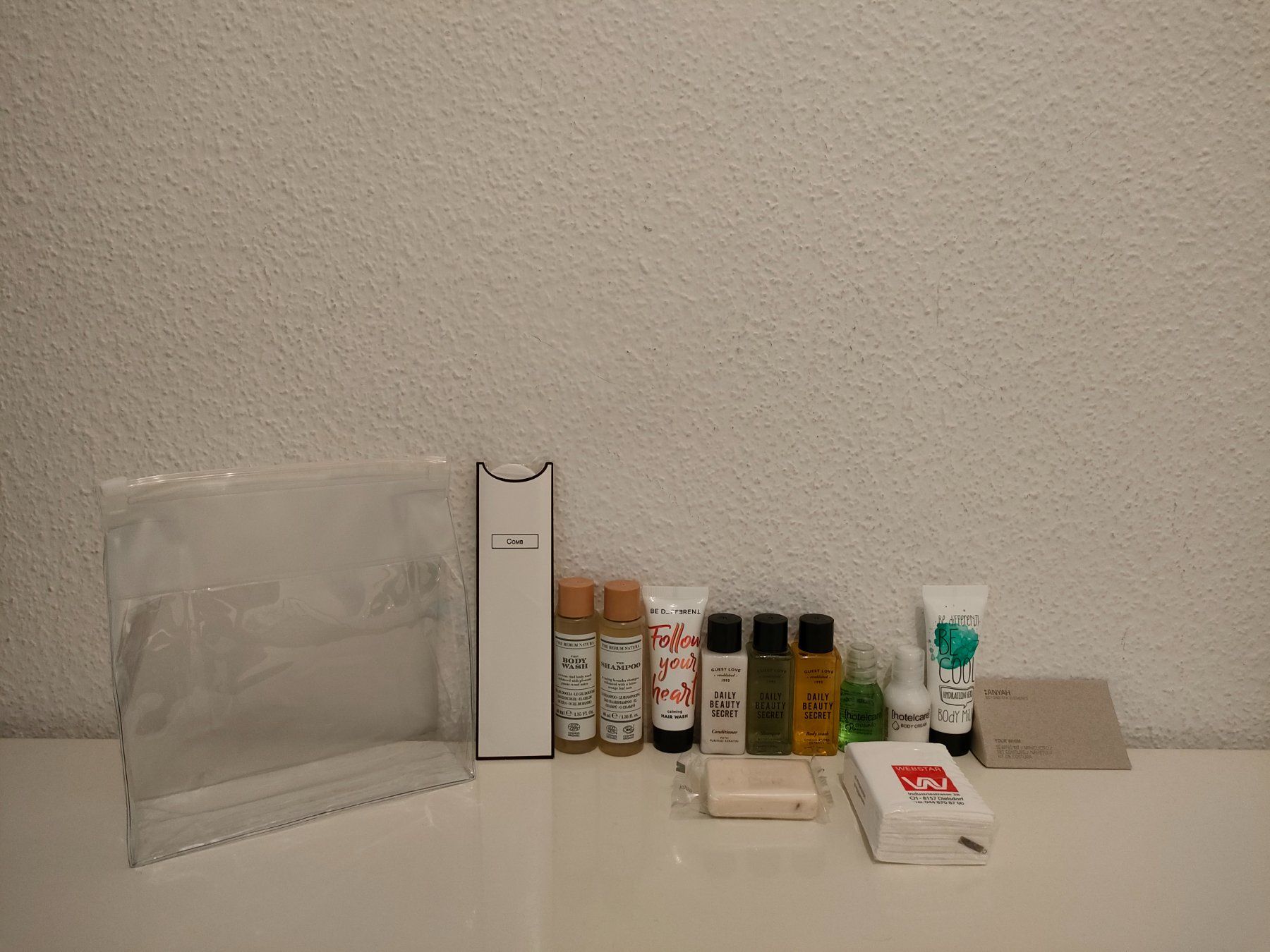 Custodie per cosmetici: Wunderschönes Necessaire ideal für Reise – Nuovo (secondo la descrizione) da Dietikon venduto da Branquinha1981 4