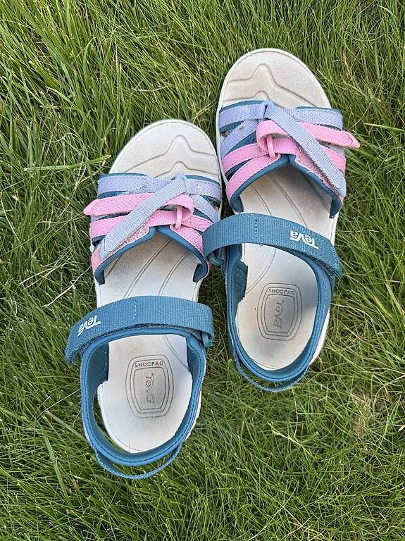 Schuhe für Mädchen: Teva Mädchen Sandalen Grösse 32 – Gebraucht aus Pfungen von Marc_72 3