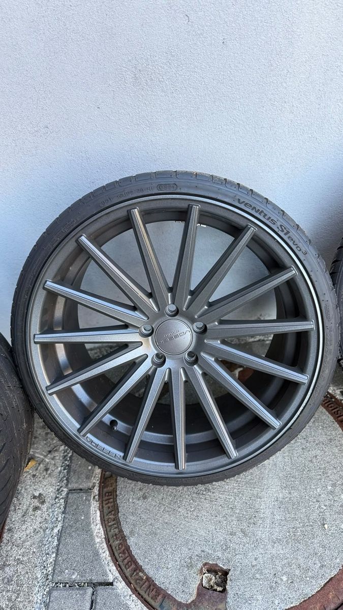 Vossen Felgen: Vossen 20 Zoll – Gebraucht aus sirnach von n.simoni 1